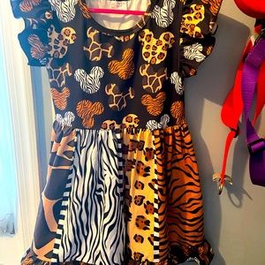 Animal print Disney dress worn 1 time size 5/6